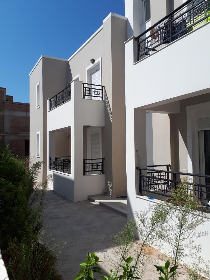 Elia Mare Apartment Mastihari Exterior photo